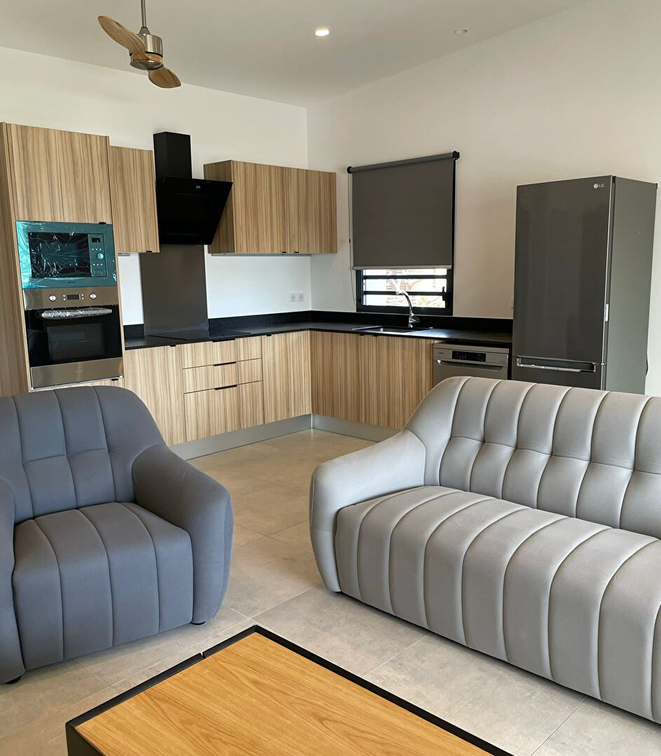 Photo Immeuble Saint Leu 16 pièces 379 m2 image 6/6