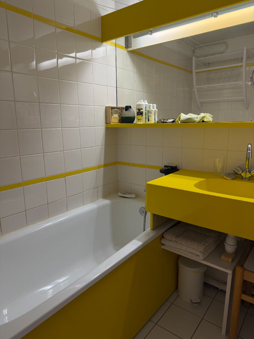 Photo VENDU .Résidence Malinka - Appartement en Duplex avec  2 chambres. Quartier Falaise. image 6/6