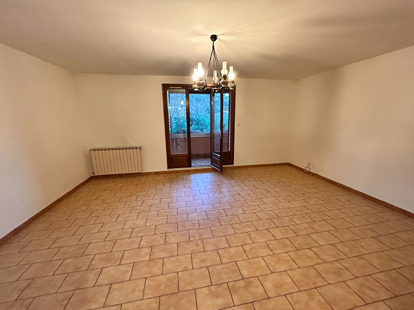 Photo Appartement T3 de 72m² à Septèmes-les-Vallons image 2/6