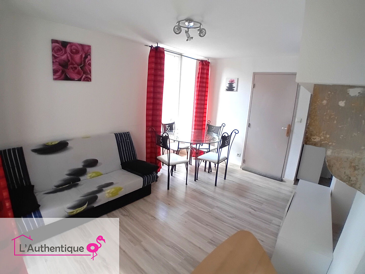 Photo L'Authentique image 2/6