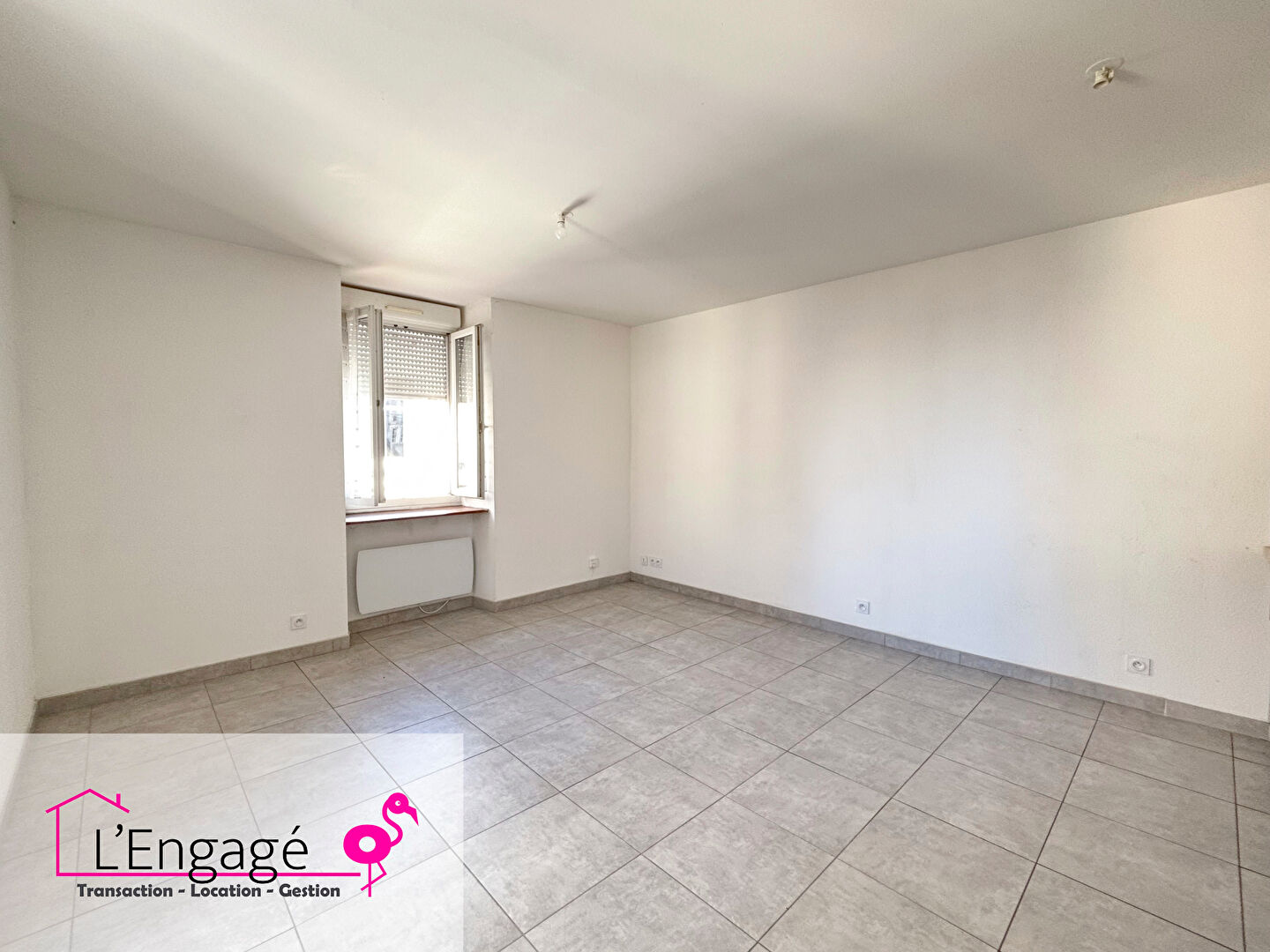 Photo L'Engagé image 2/6