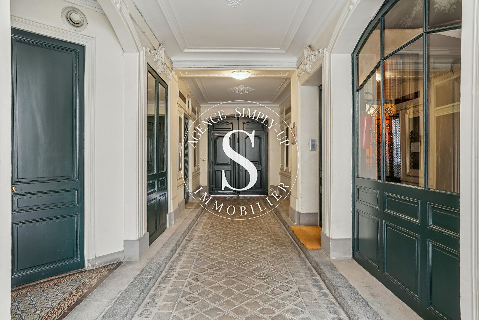 Photo 5 pièces Quartier monceau - Paris VIIIe image 2/4