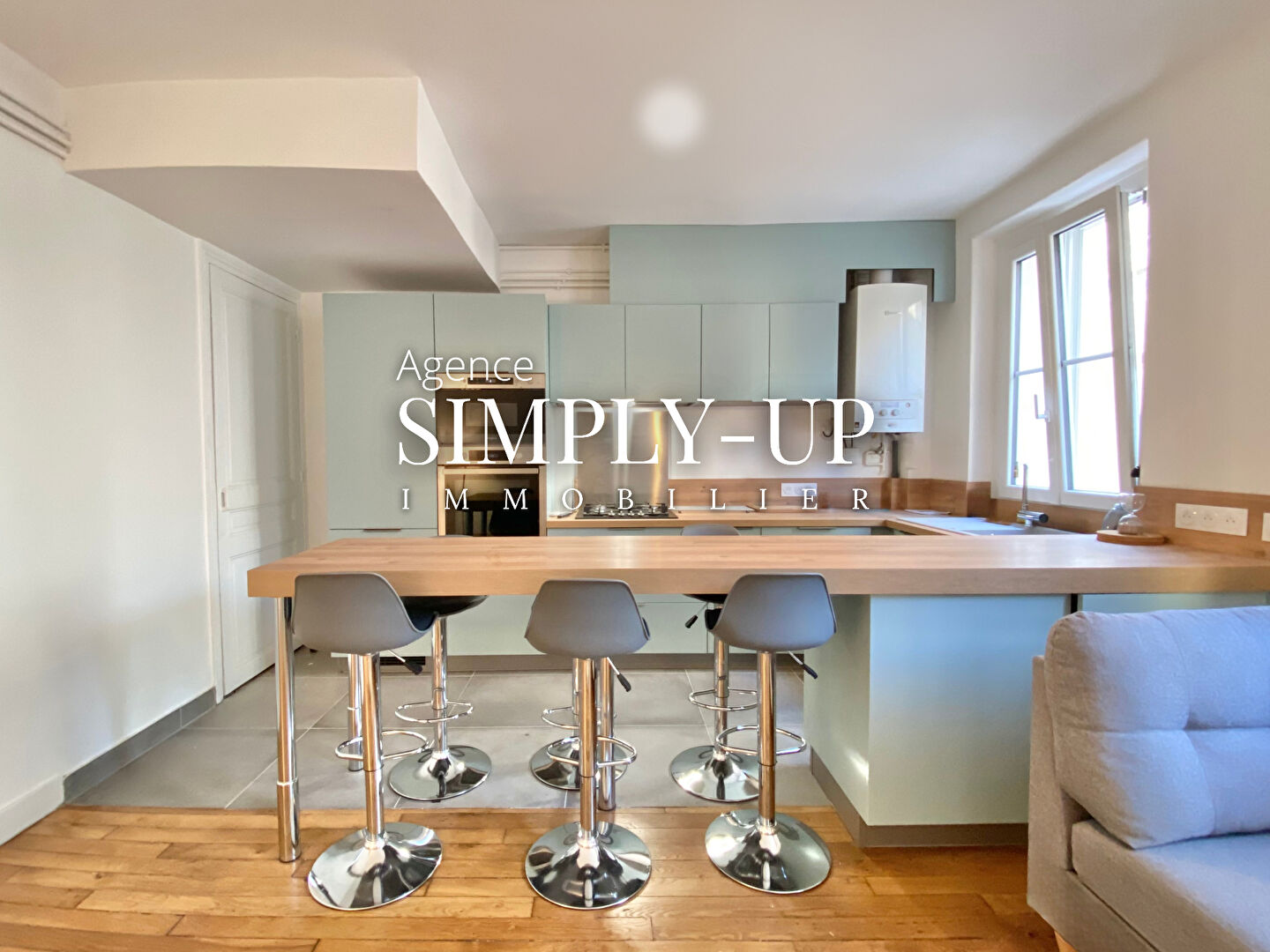 Photo Appartement Paris 3 pièce(s) 62 m2 image 4/6