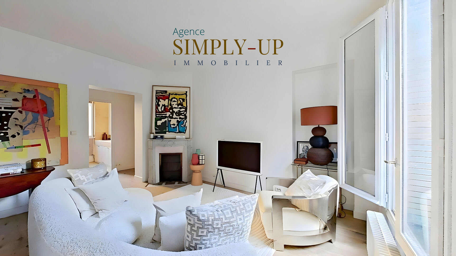 Photo Familial appartement 4 pièce(s) de 100 m2 image 1/6