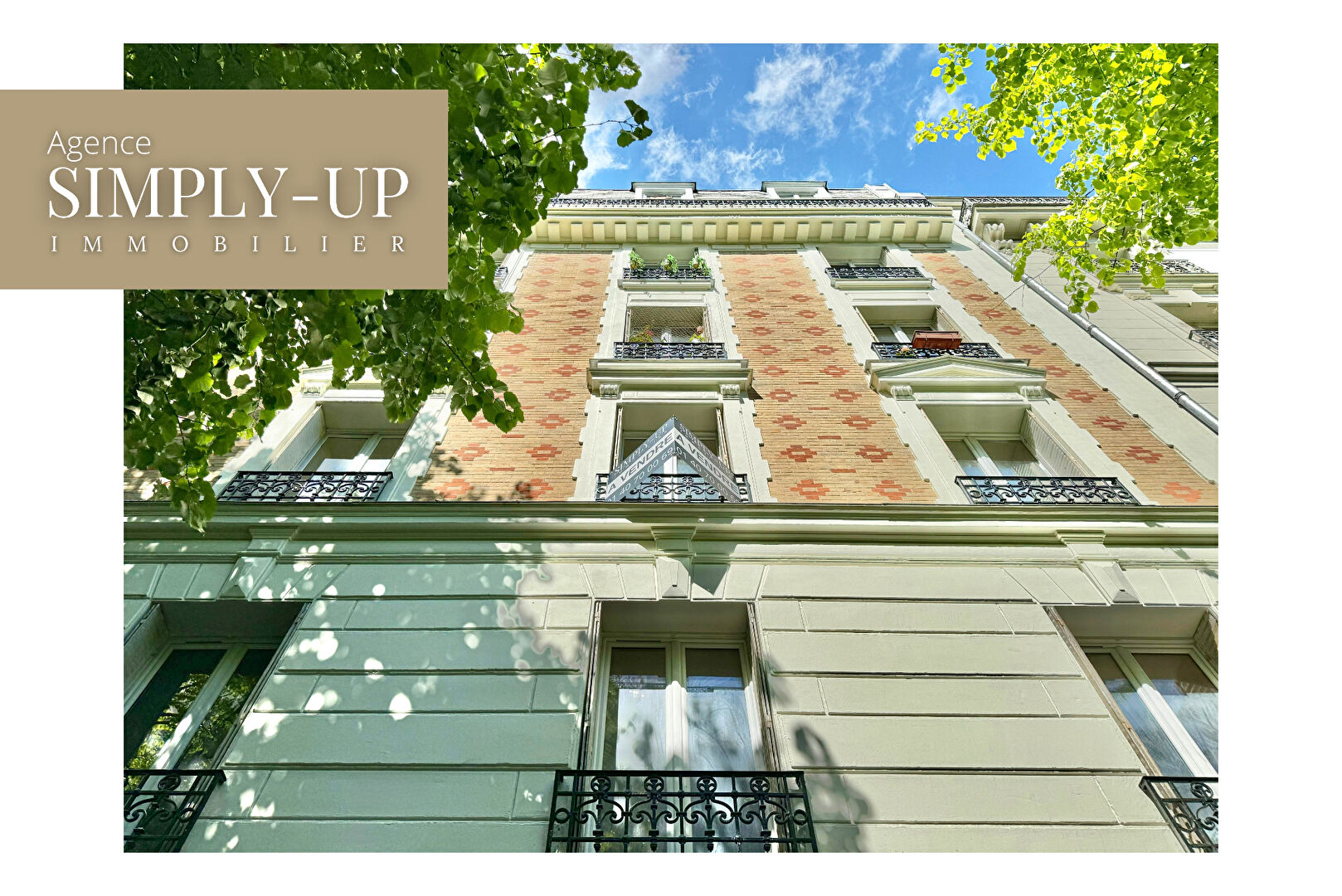 Photo Familial appartement 4 pièce(s) de 100 m2 image 2/6