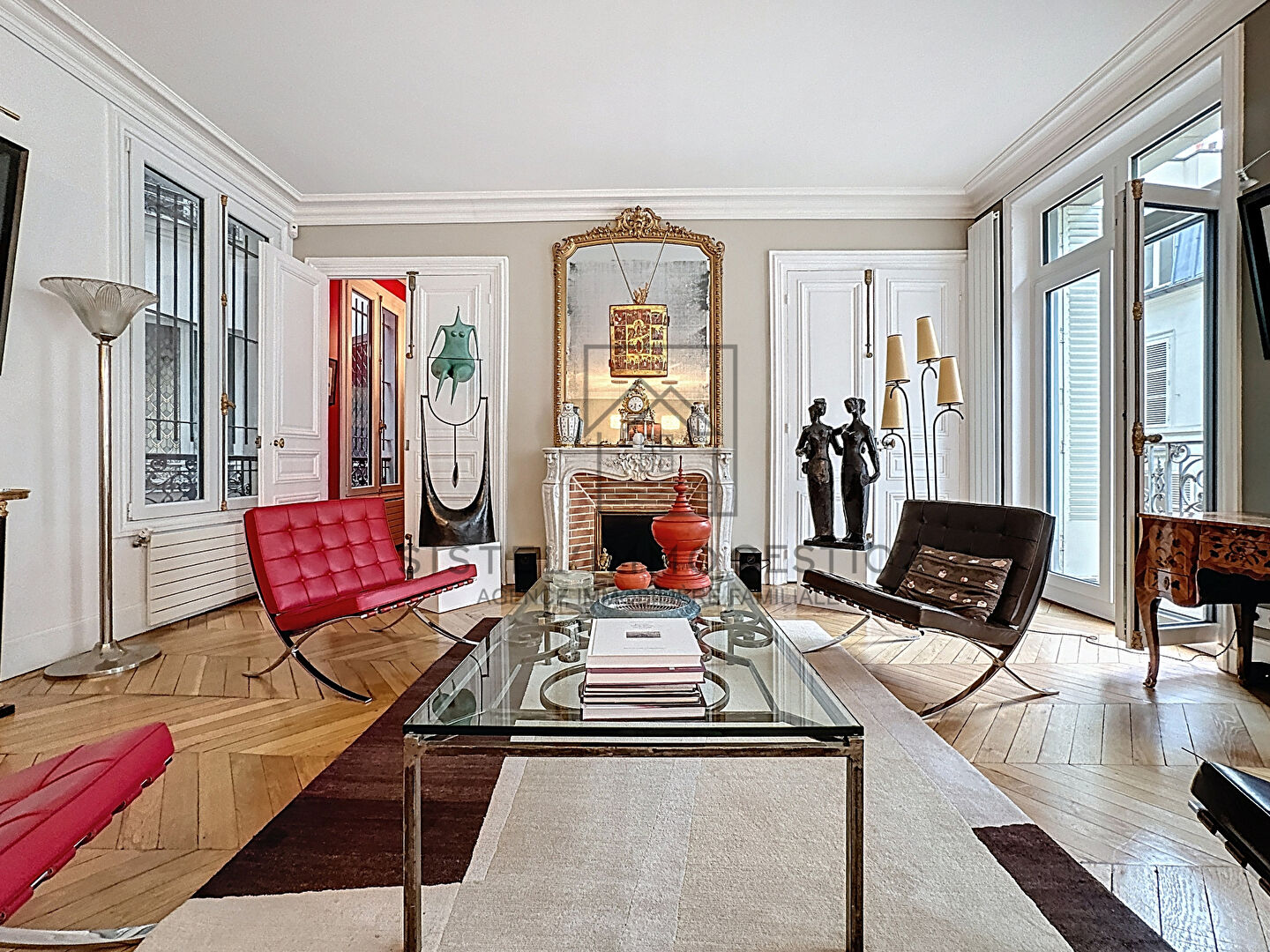 Photo Paris 10e - Boulevard de Magenta / Rue de Nancy  Appartement familial de 137,62 m² image 1/6