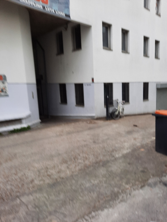 Photo IMMEUBLE COMMERCIAL,  1.300 m2 , AUBERVILLIERS image 3/5