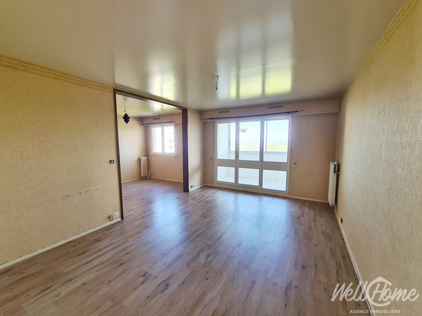 APPARTEMENT ST OUEN L AUMONE - 4 pièces - 75.19 m2