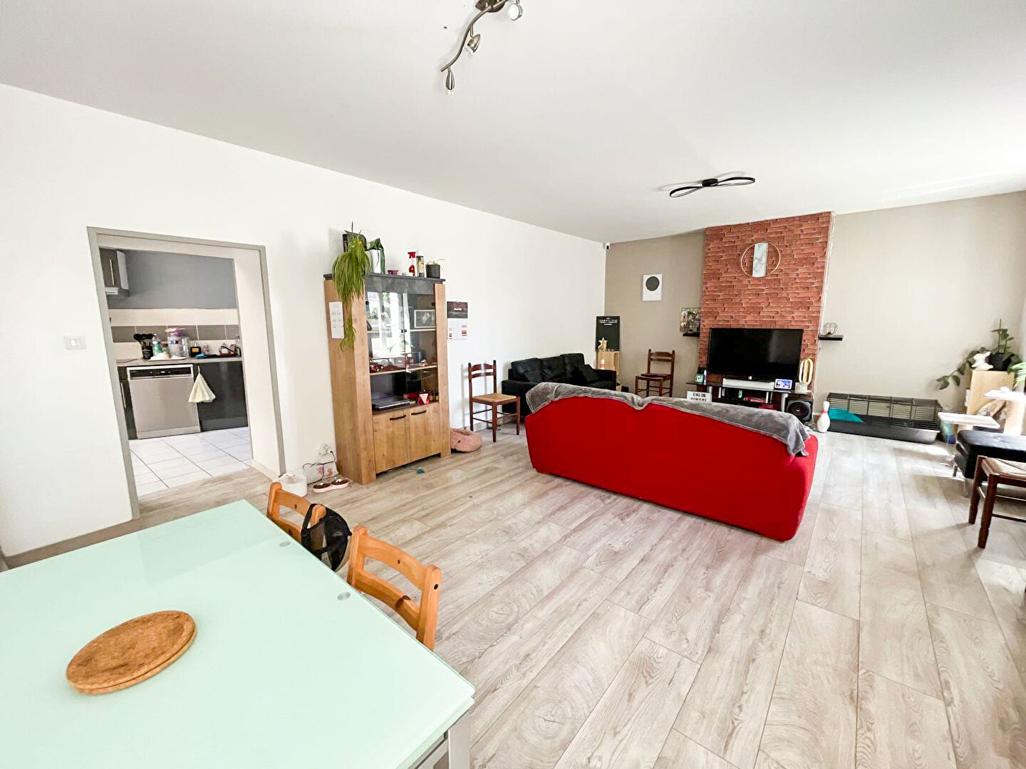 Photo Maison de bourg 79160 Coulonges S/ L' Autize 131 m2 image 2/6