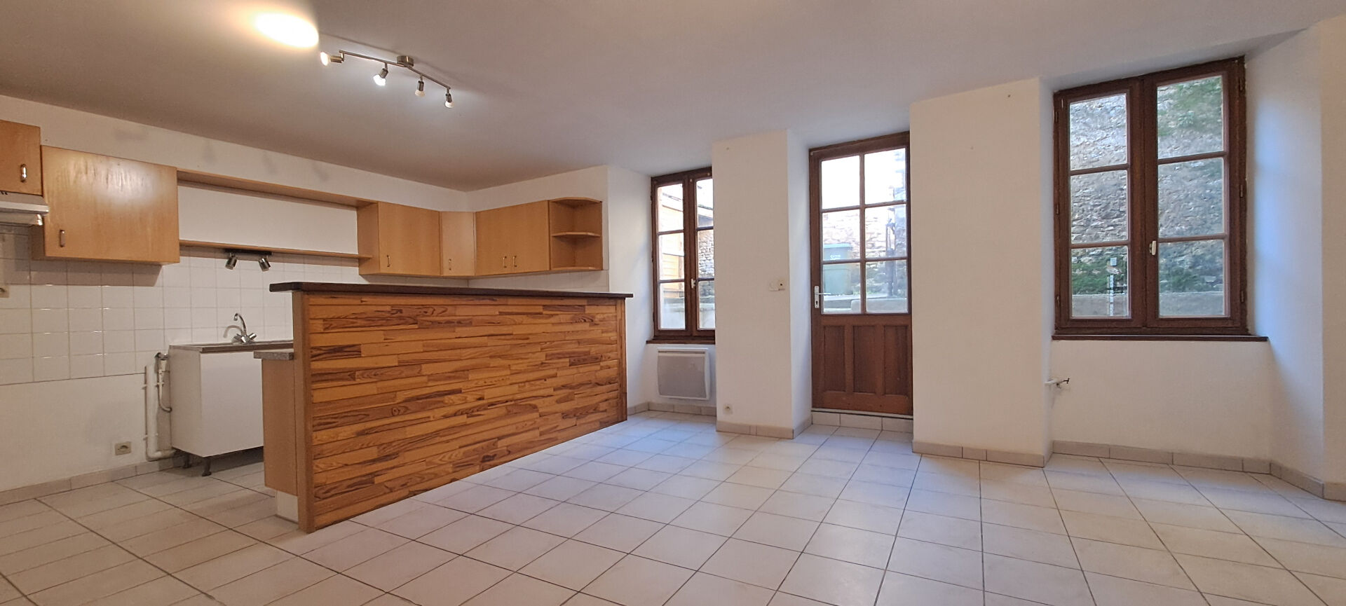 Maison  Ancienne 147m²  3 chambres  79220 champdeniers