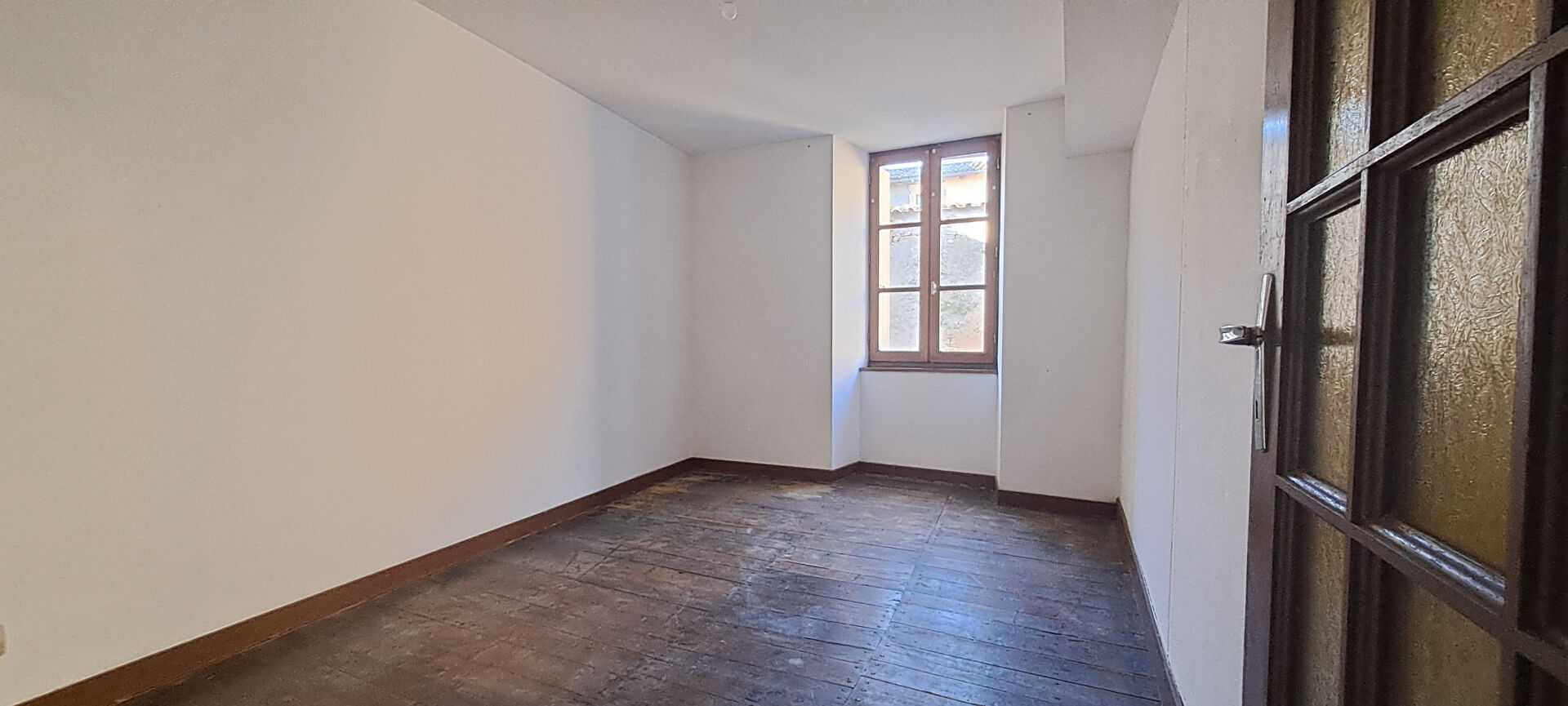 Photo Maison  Ancienne 147m²  3 chambres  79220 champdeniers image 6/6