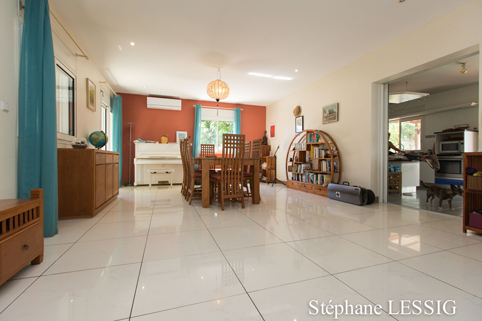 Photo SAINT DENIS de LA REUNION Maison Villa 8 pièces 6 chambres 236 m2 avec piscine image 5/5