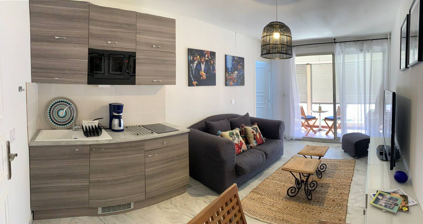 MONTPELLIER - QUARTIER  ANTIGONE