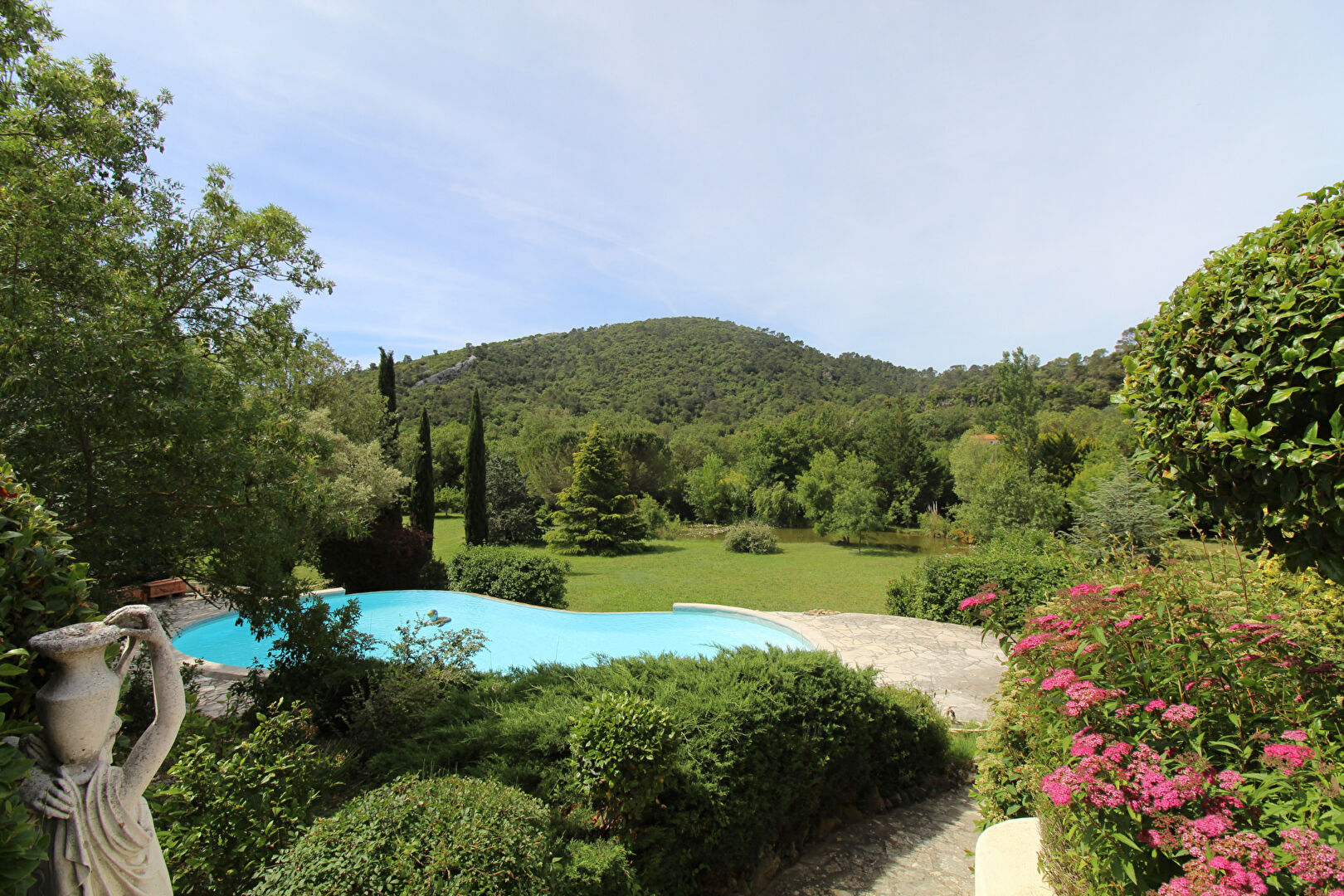 Agence immobilière de SWEET HOME - SWEET HOME ROCBARON