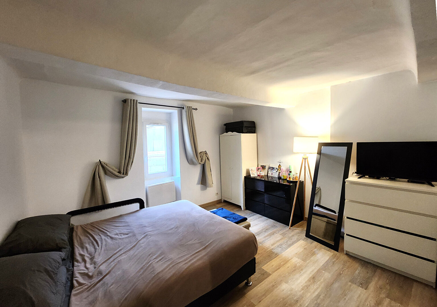 Photo TOURVES Maison 4 pièces 88 m² image 5/6