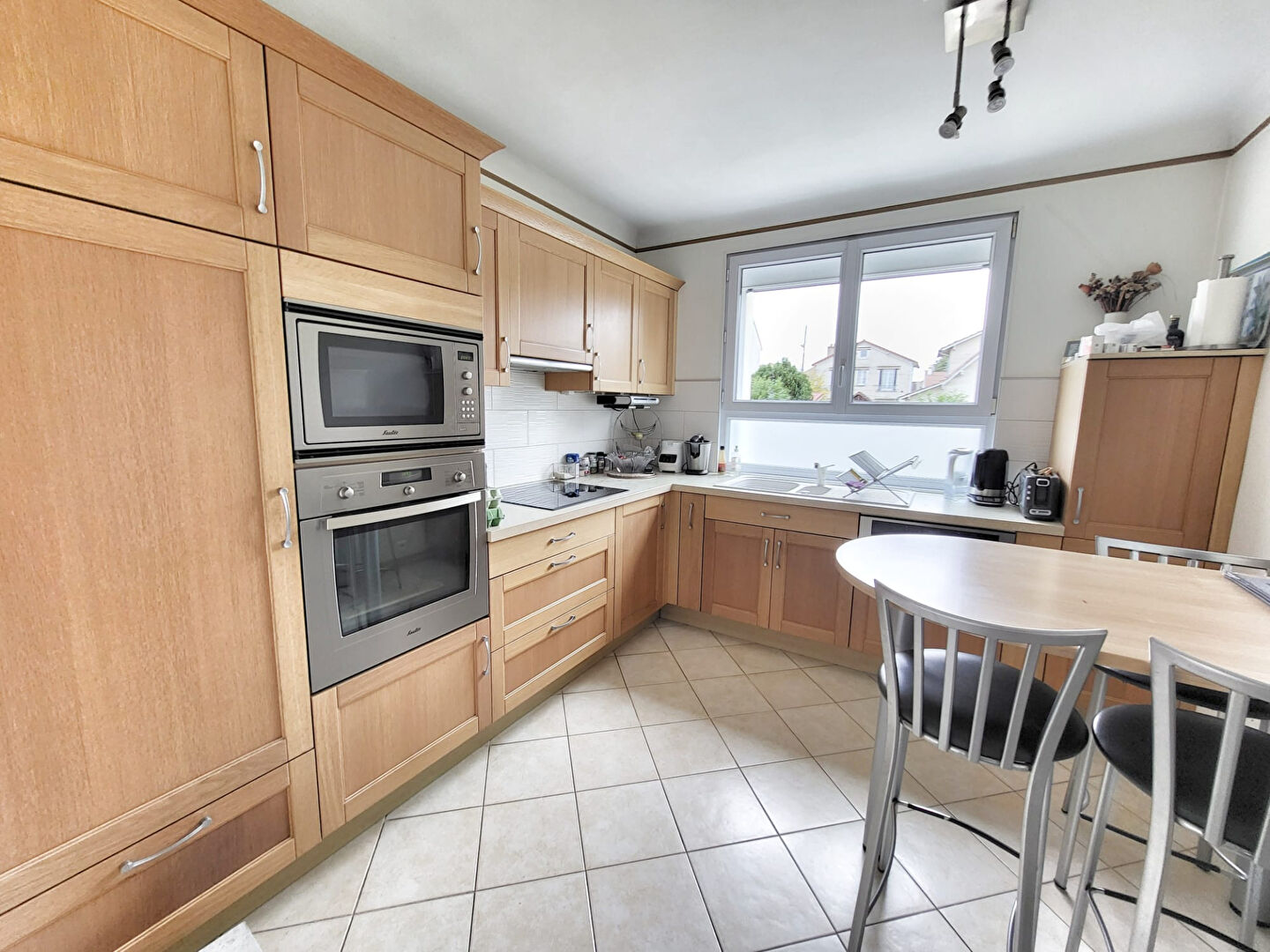 Photo Maison Taverny 6 pièce(s) 110 m2 image 5/6