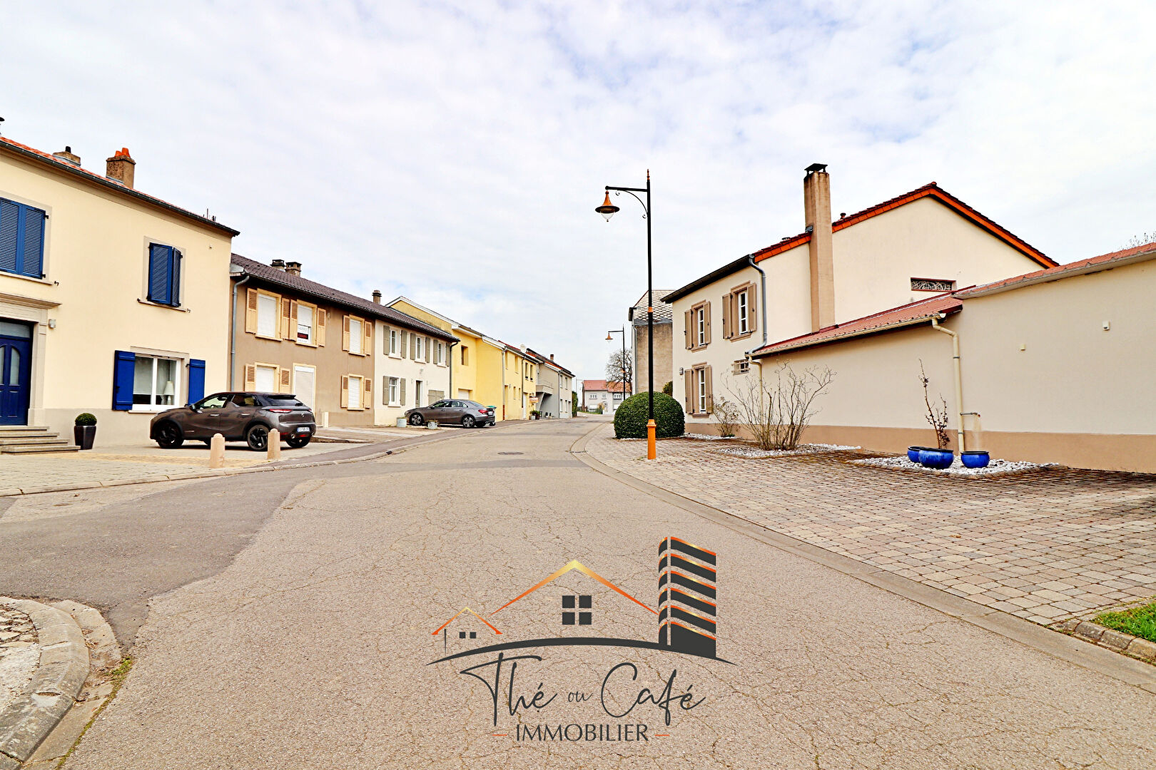 Photo BASSE RENTGEN : VASTE DEMEURE DE 1849 AU COEUR DU VILLAGE image 5/6