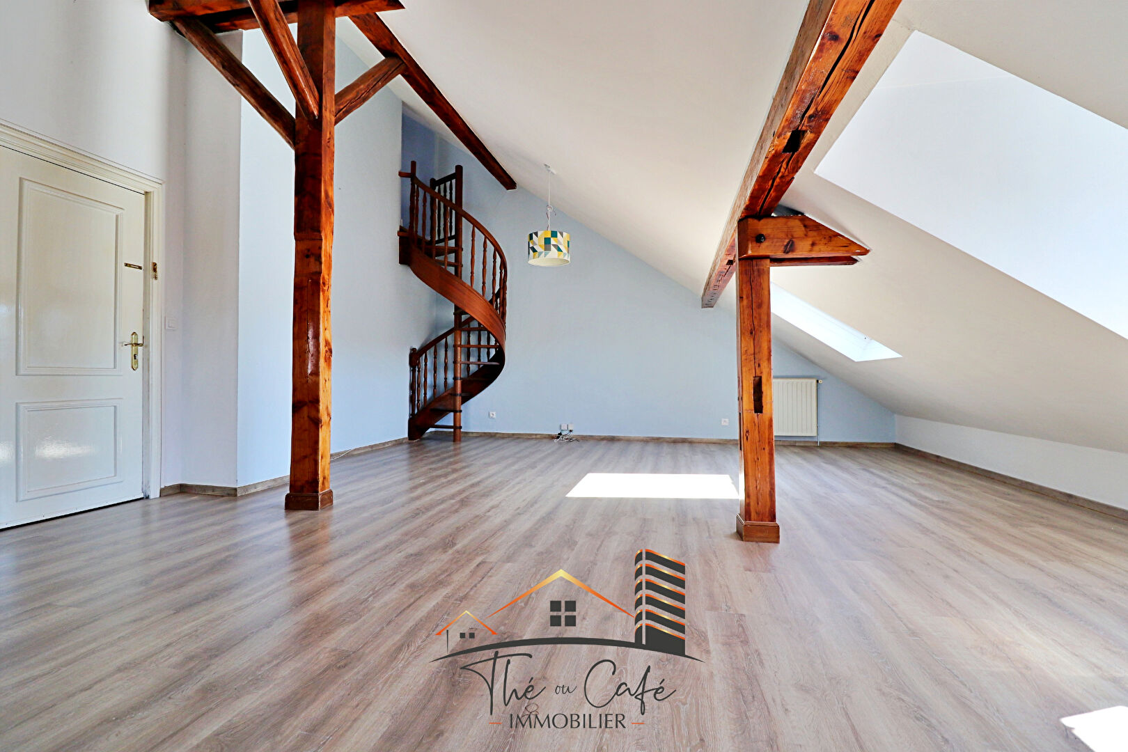 Photo YUTZ CENTRE : TRES BEAU DUPLEX STYLE LOFT F5 image 6/6