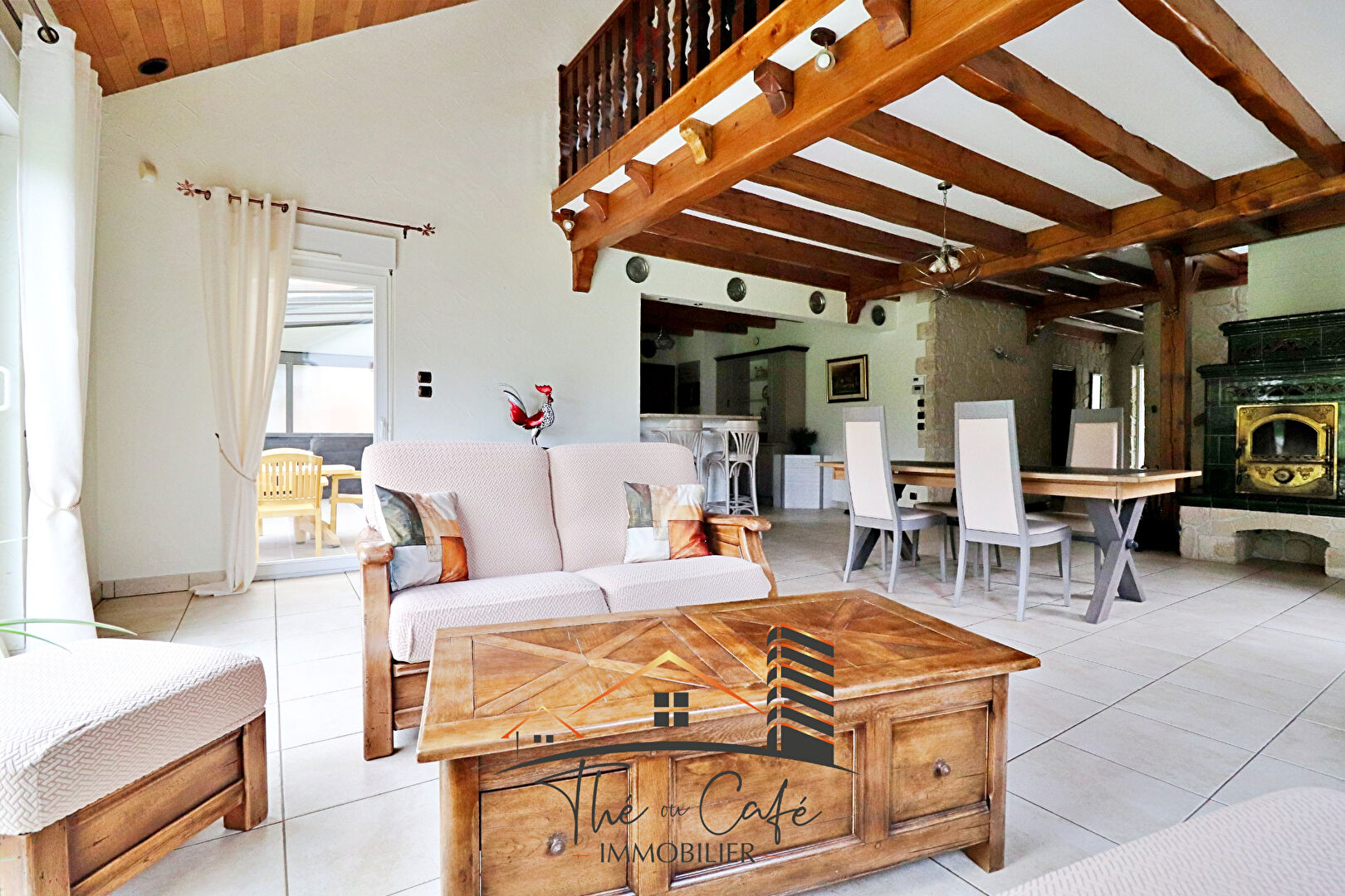 THIONVILLE + 7 MN : SPLENDIDE PROPRIETE SUR 25 ARES DE TERRAIN