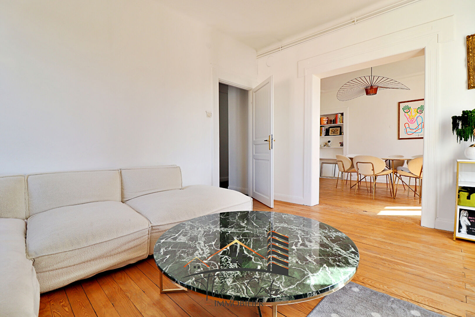 THIONVILLE : VASTE F4 AVEC CACHET ET BALCON