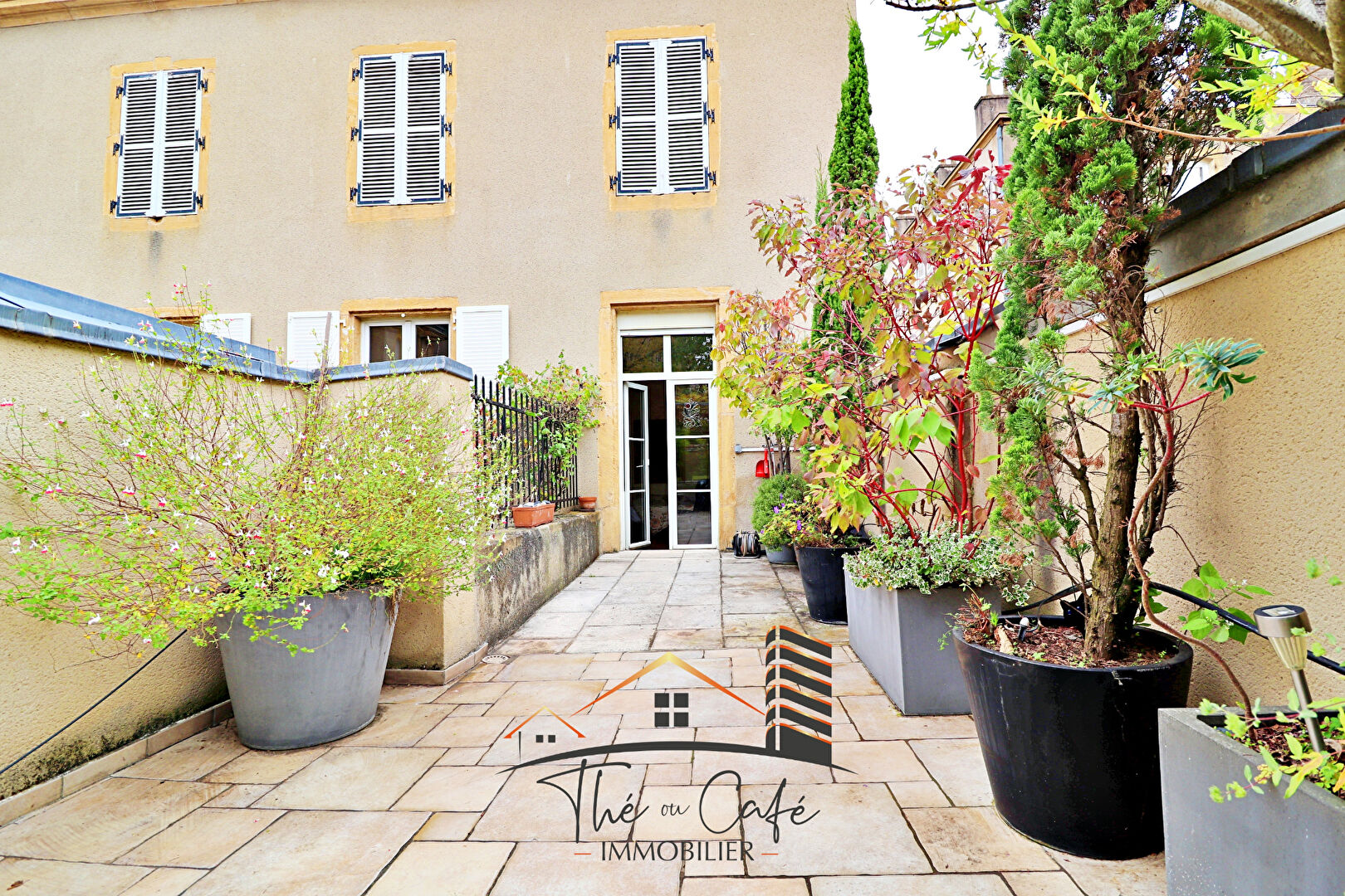 Photo METZ HYPER CENTRE : SUBLIME APPARTEMENT BOURGEOIS DE 238 M2 image 1/6