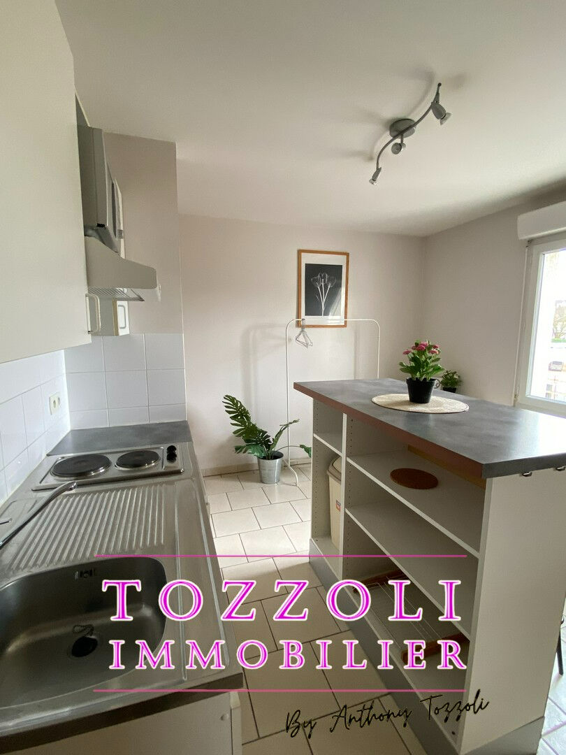 Photo Appartement à Vendre La Verpillière 1 pièce 21.78m² image 3/6