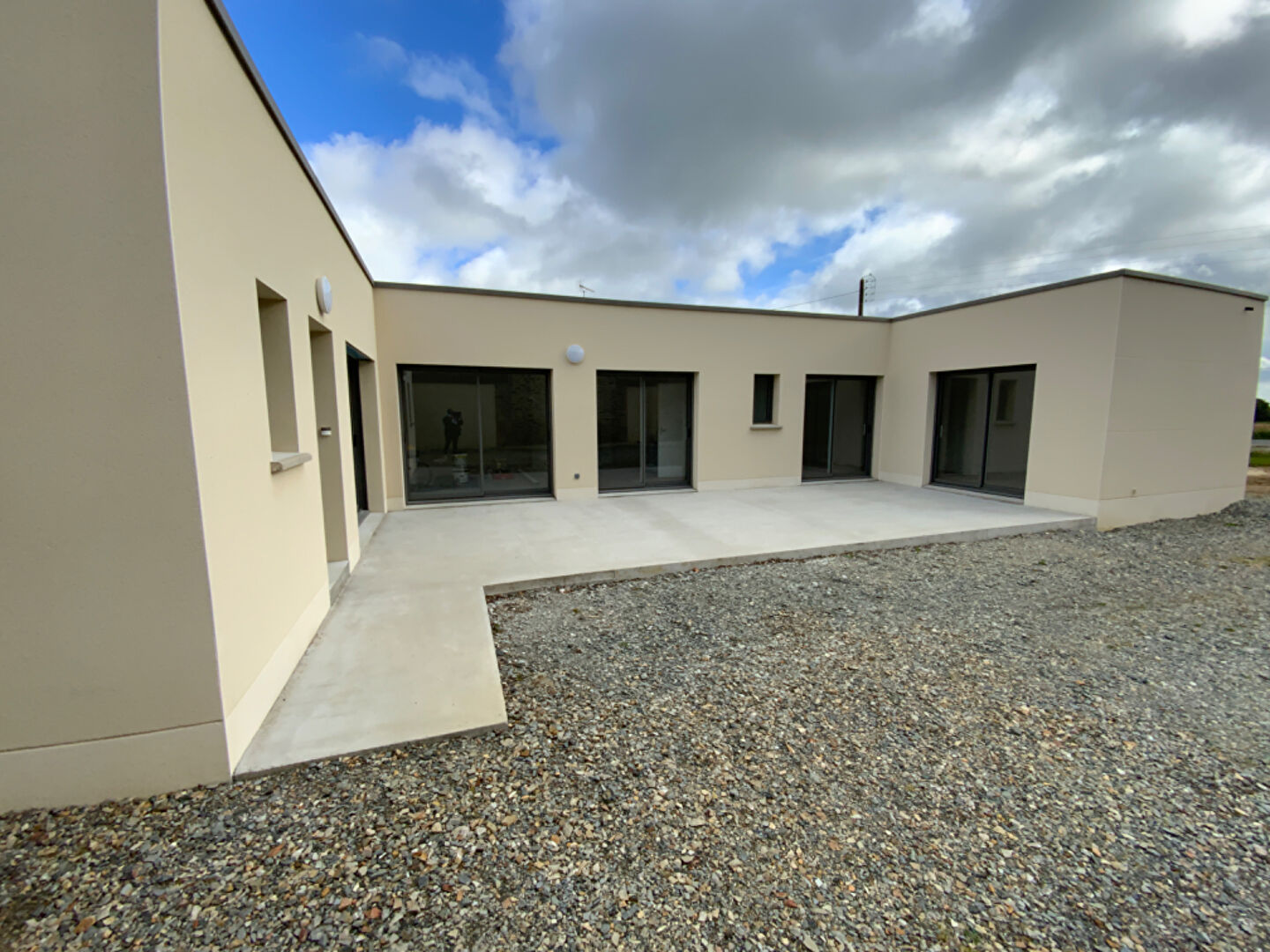 Photo Maison Loigné Sur Mayenne- La Roche Neuville 6 pièce(s) 141 m2 image 3/6