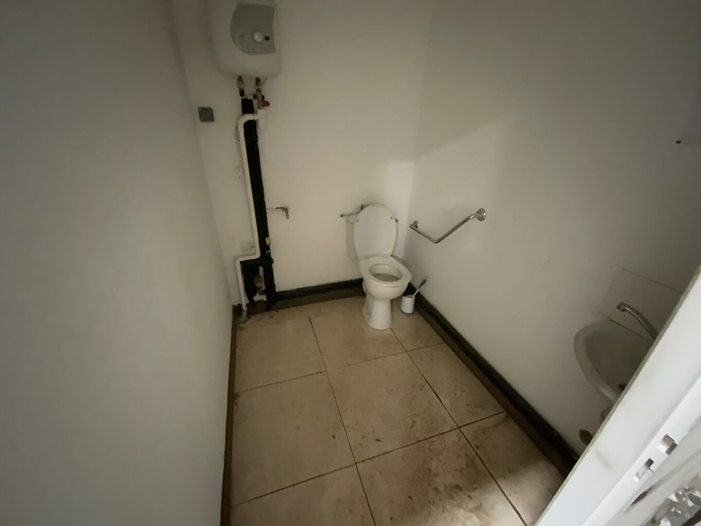 Photo Entrepôt / local industriel Chateau Gontier Sur Mayenne 661 m2 image 3/6