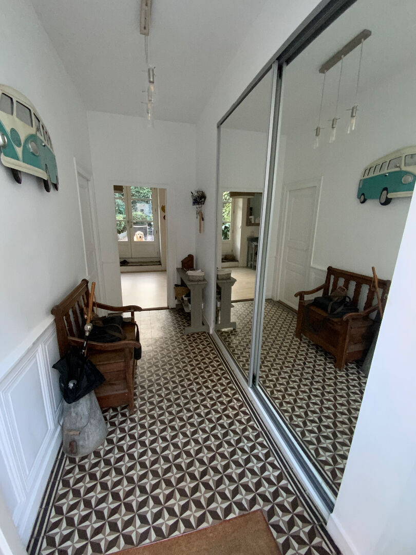 Photo Maison de ville en hyper centre, 182 m2 image 2/6