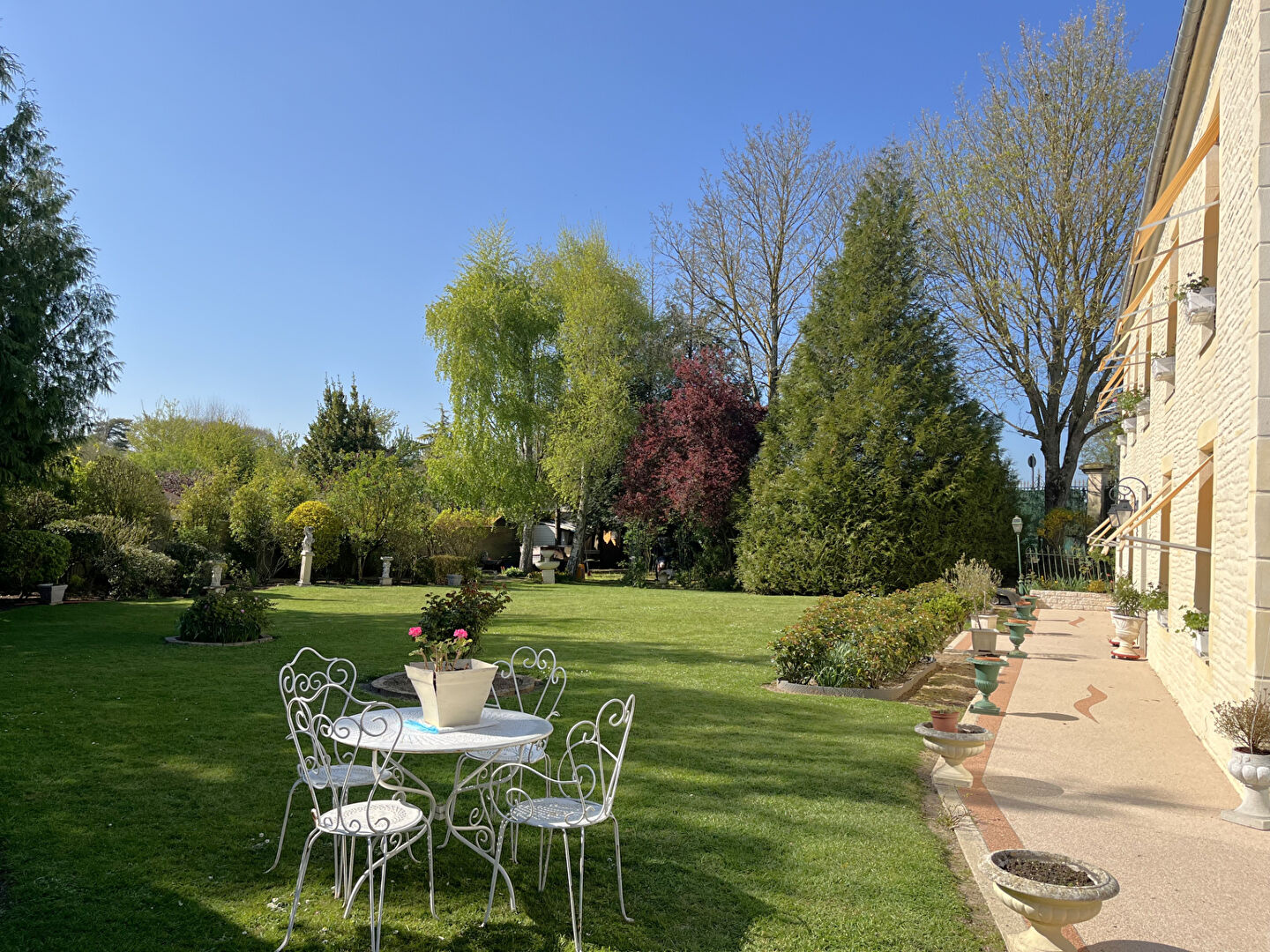 Photo EXCLUSIVITE - CAEN EST image 1/6