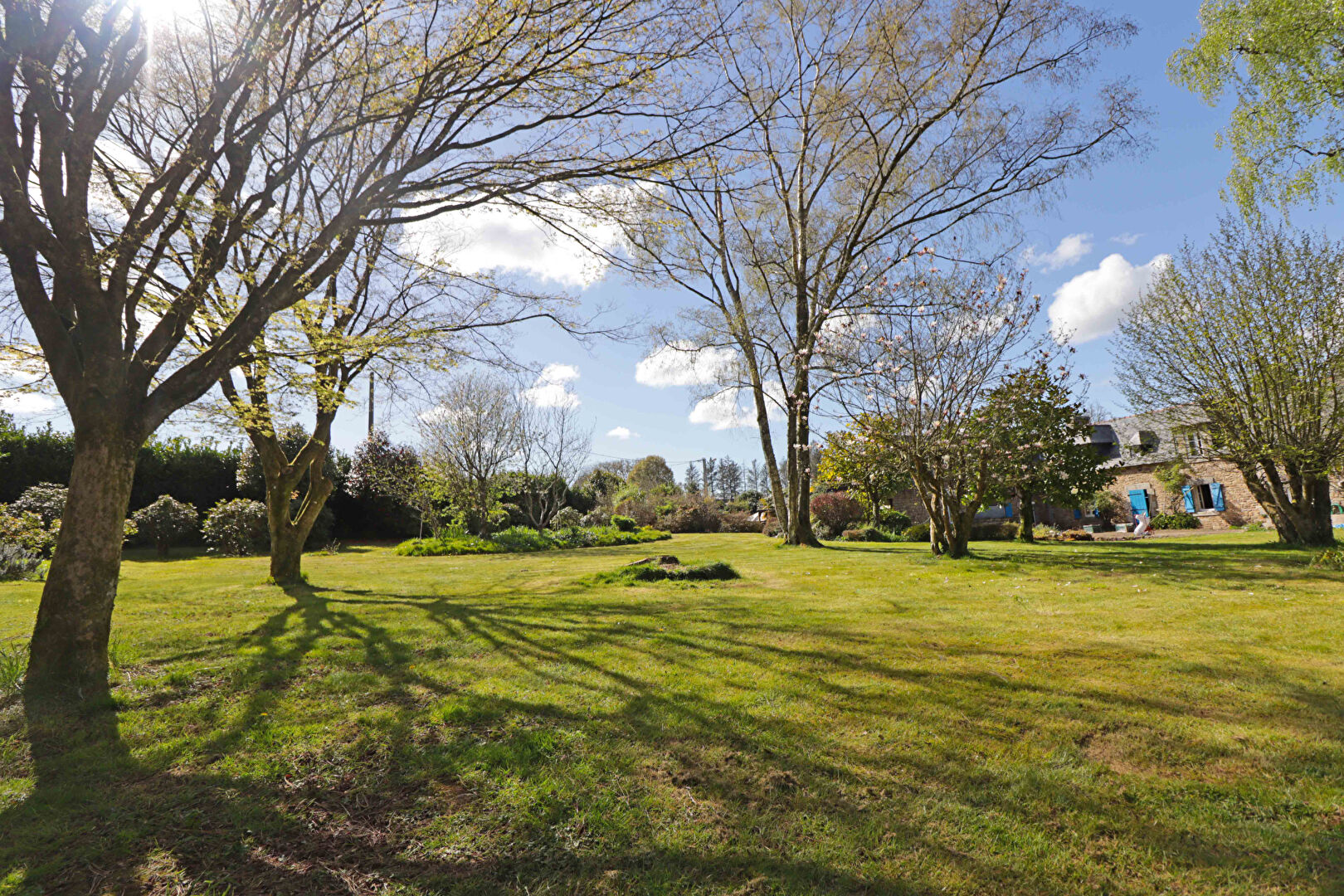 Photo Ancien Corps de ferme - Bannalec 11 pièce(s) 363 m2 - 5900 m² terrain image 3/6