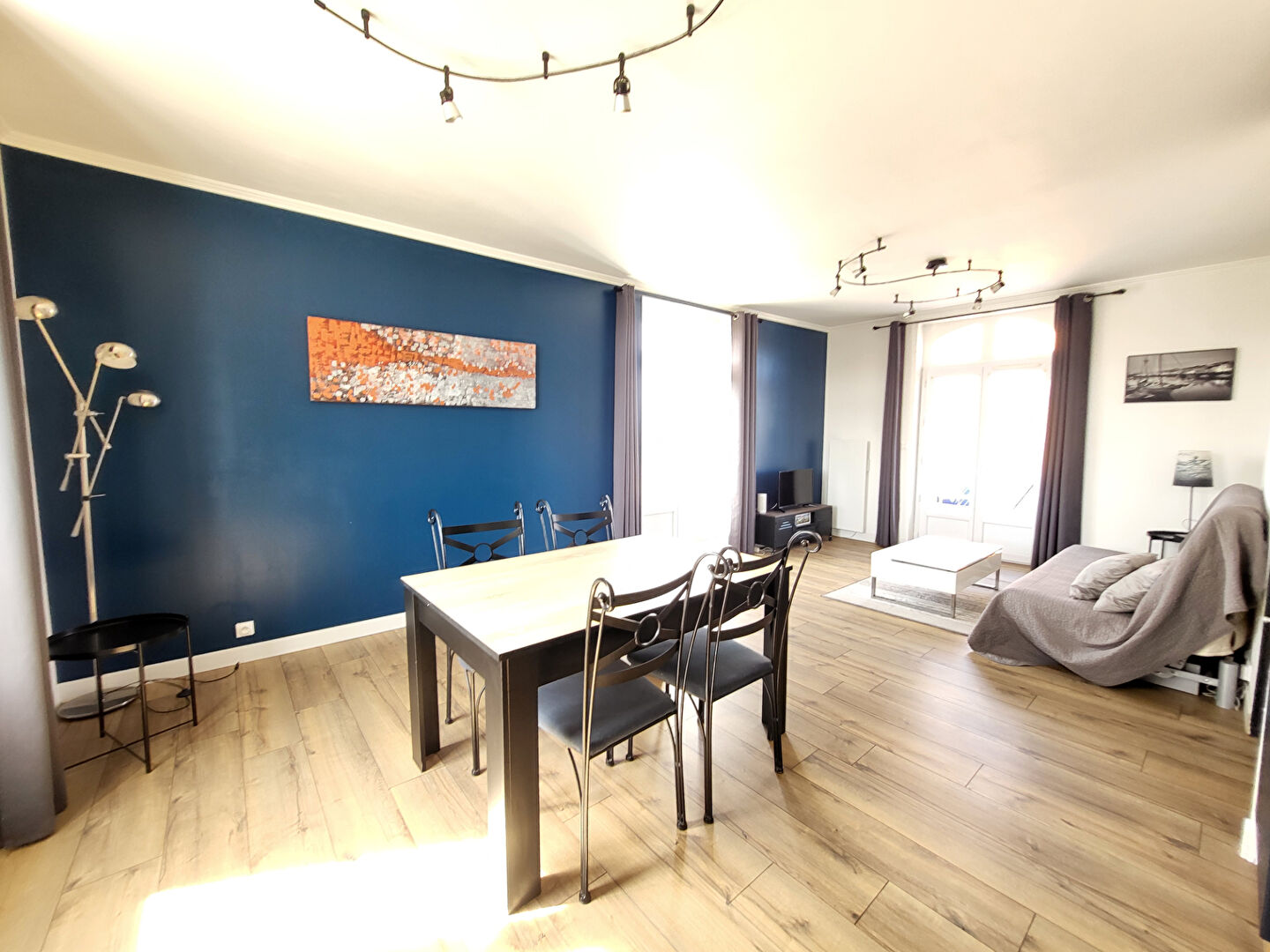 Agence immobilière de UN NOUVEAU CHEZ VOUS Pornic