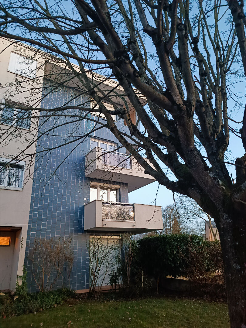 Agence immobilière de VAL DE GALLY IMMOBILIER Fontenay le fleury - VAL DE GALLY IMMOBILIER