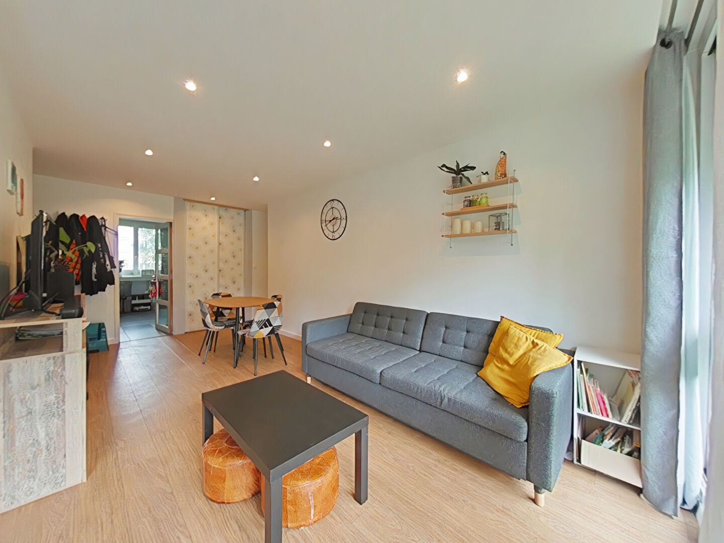 Agence immobilière de VAL DE GALLY IMMOBILIER Fontenay le fleury - VAL DE GALLY IMMOBILIER