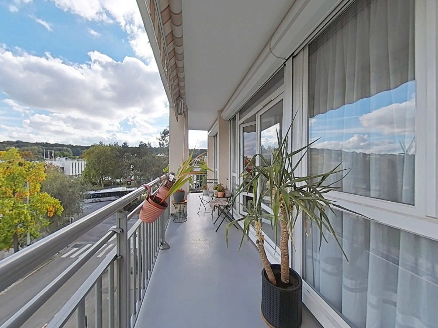 Agence immobilière de VAL DE GALLY IMMOBILIER Fontenay le fleury - VAL DE GALLY IMMOBILIER