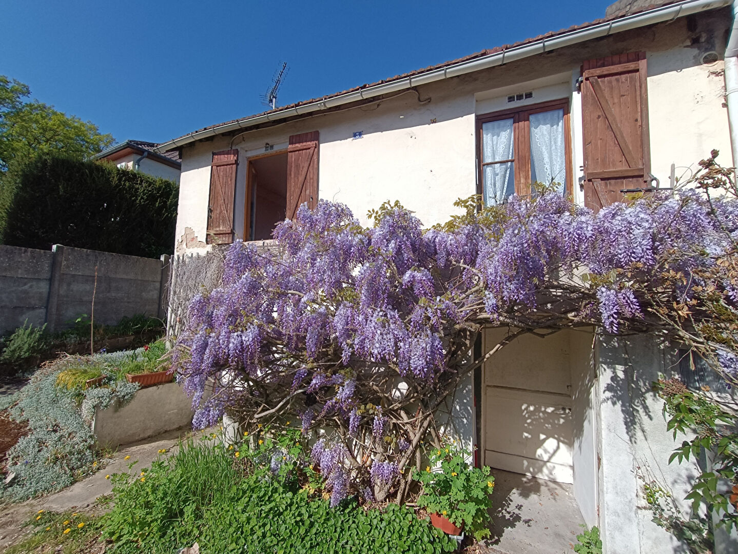 Agence immobilière de VAL DE GALLY IMMOBILIER Fontenay le fleury - VAL DE GALLY IMMOBILIER