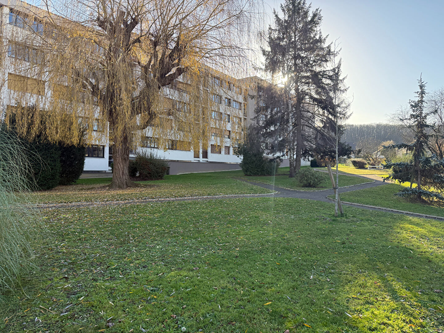 Agence immobilière de VAL DE GALLY IMMOBILIER Fontenay le fleury - VAL DE GALLY IMMOBILIER