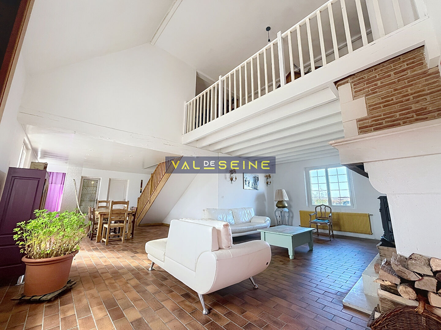 Agence immobilière de VAL DE SEINE TRANSACTIONS QUINCAMPOIX