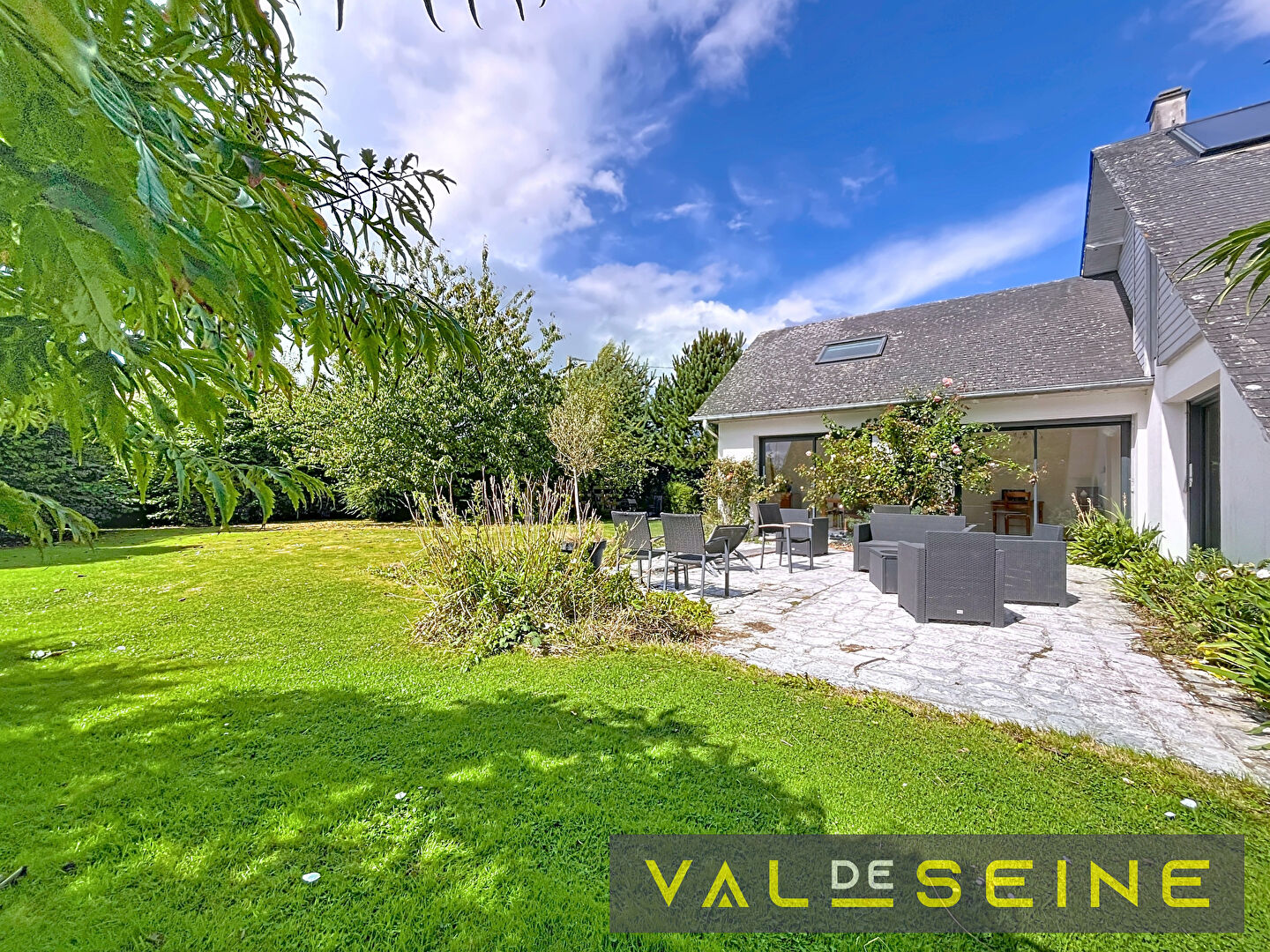 Agence immobilière de VAL DE SEINE TRANSACTIONS QUINCAMPOIX