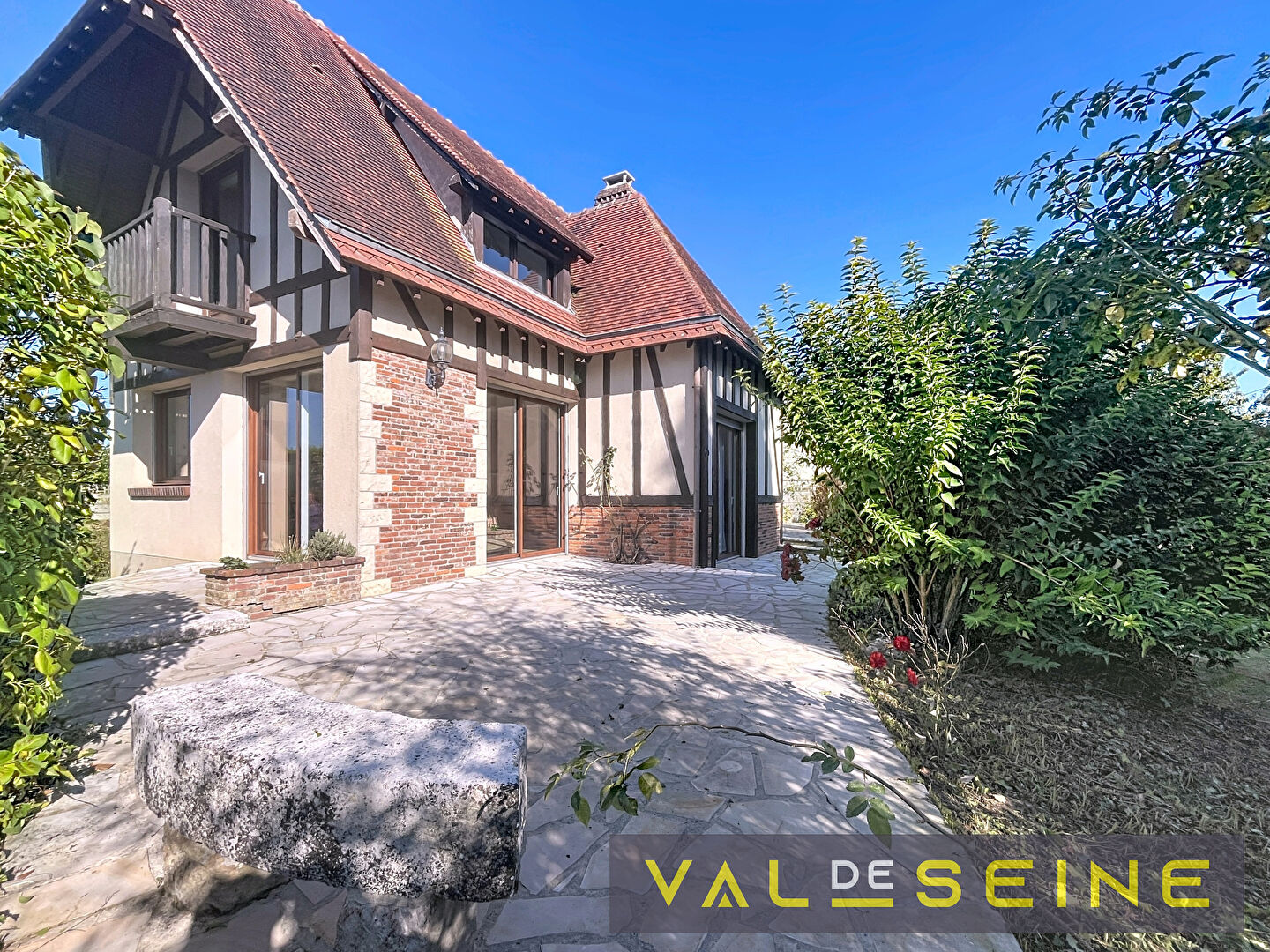Agence immobilière de VAL DE SEINE TRANSACTIONS QUINCAMPOIX