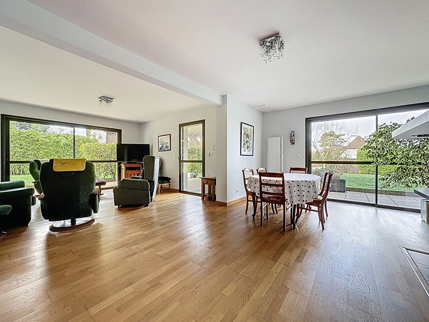 Agence immobilière de VAL DE SEINE IMMOBILIER BOIS GUILLAUME