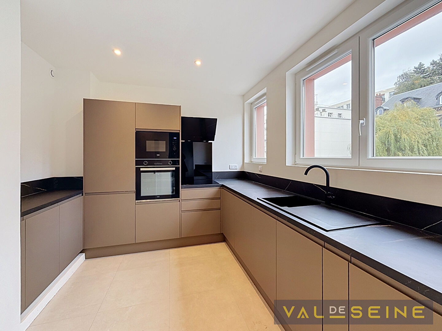 Agence immobilière de VAL DE SEINE TRANSACTIONS ROUEN