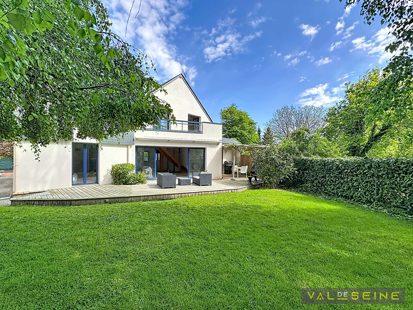 Agence immobilière de VAL DE SEINE IMMOBILIER BOIS GUILLAUME