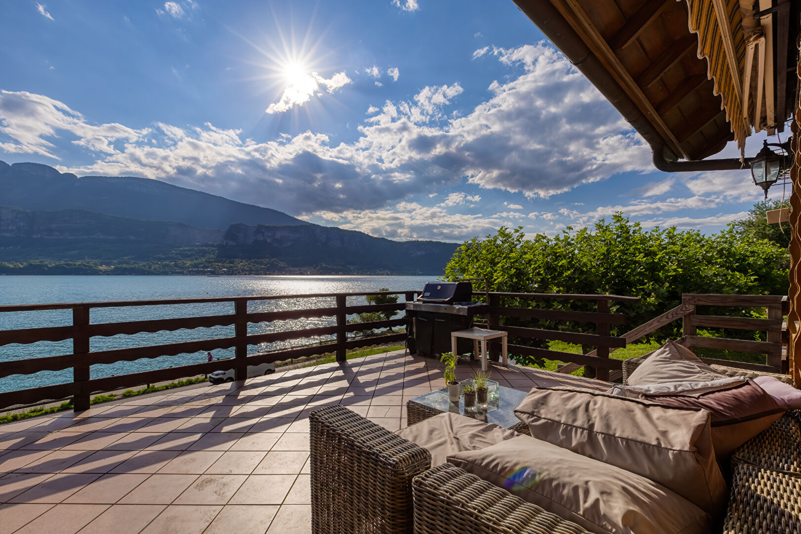 Photo TALLOIRES-Maison avec vue lac 140 m² + permis pour extension de 100 m² image 2/6