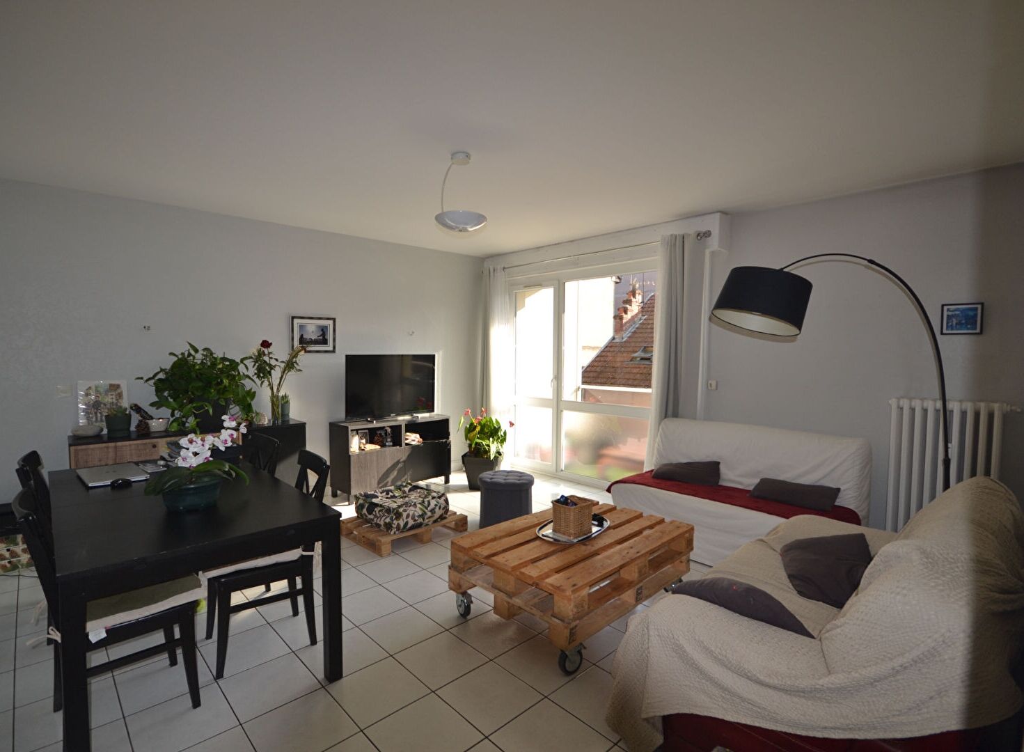 Agence immobilière de VALLAT IMMOBILIER ELEGANCE - VALLAT IMMOBILIER AIX LES BAINS