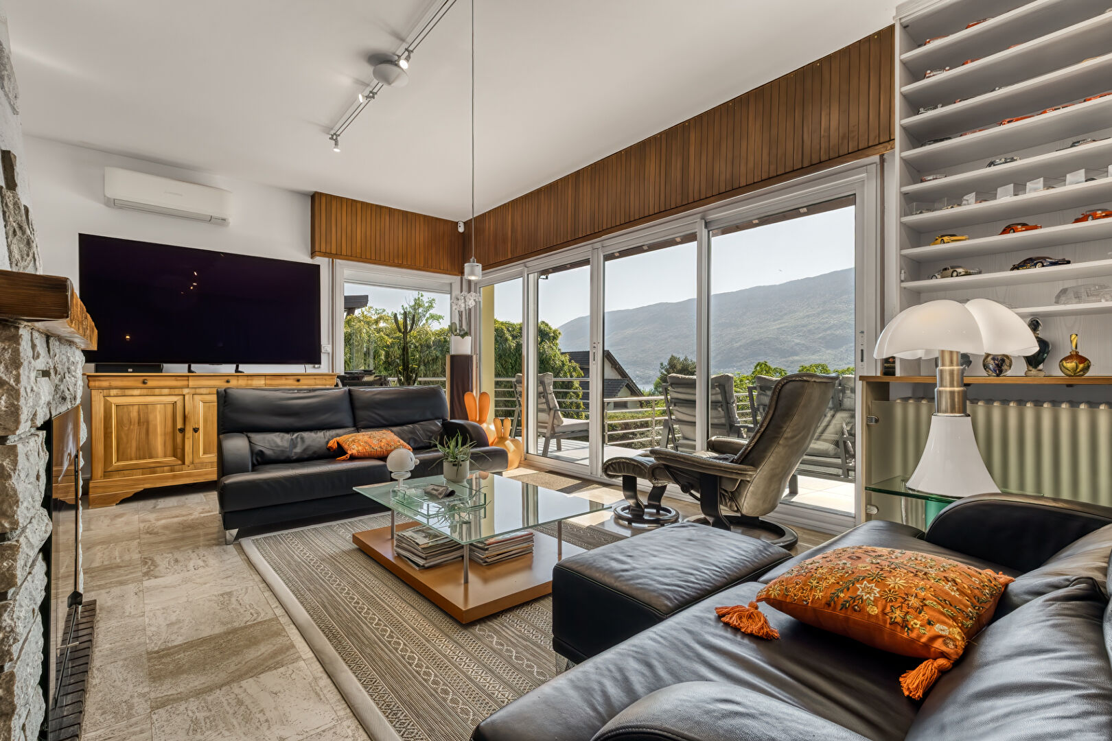 Photo Maison T7 avec vue lac et piscine sur TRESSERVE image 5/6
