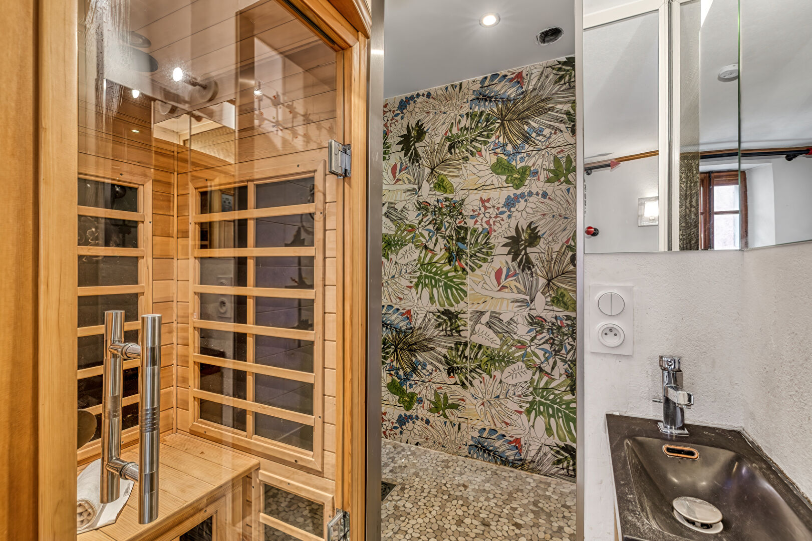 Photo EXCUSIVITE - ANNECY - Maison de ville image 3/6