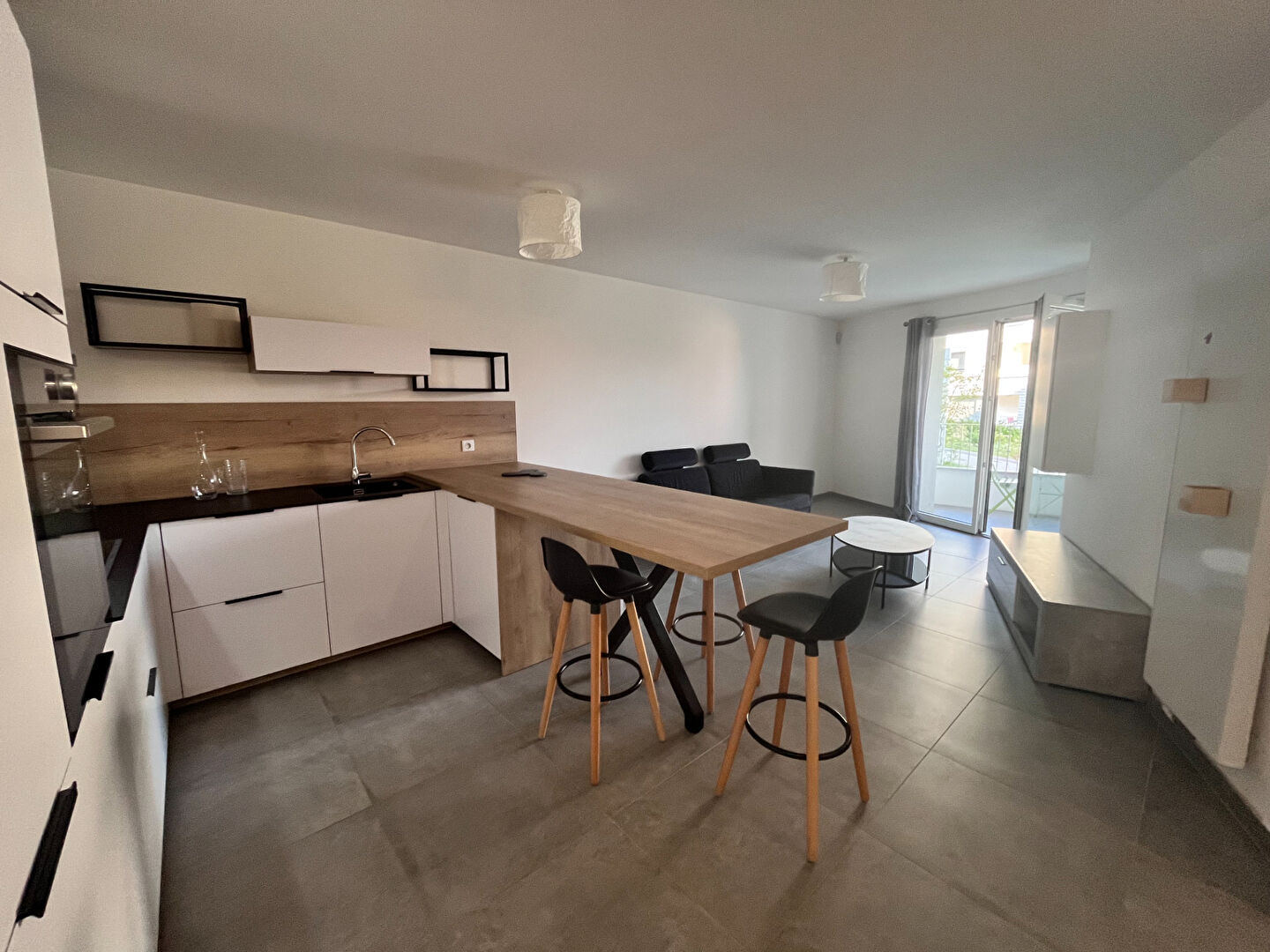 Agence immobilière de VALLAT IMMOBILIER ELEGANCE - VALLAT IMMOBILIER ANNECY