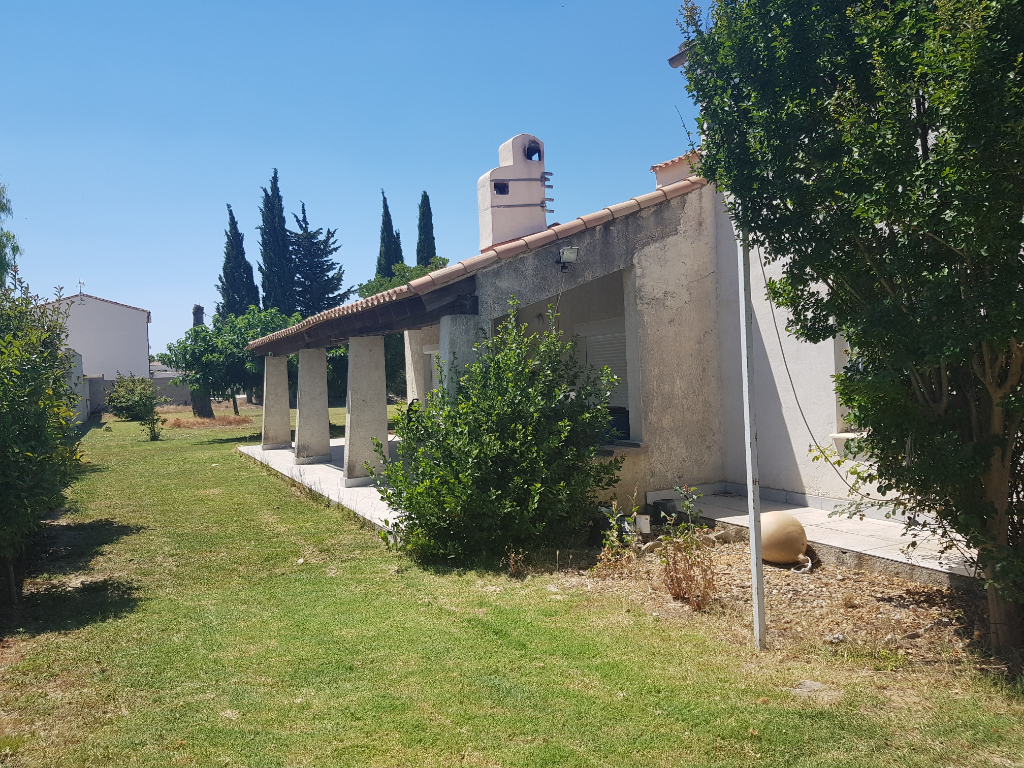 Villa Saint Laurent D Aigouze 5 pièce(s) 180 m2 AiguesMortes 30220 Villa Saint Laurent D Aigouze 5 pièce(s) 180 m2 AiguesMortes 30220