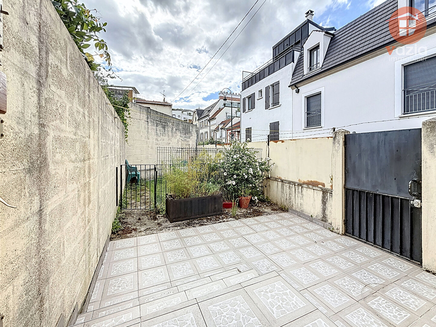 Photo Puteaux Maisonnette  de 2 pièce(s) 25 m2 , terrasse, jardinet image 3/5